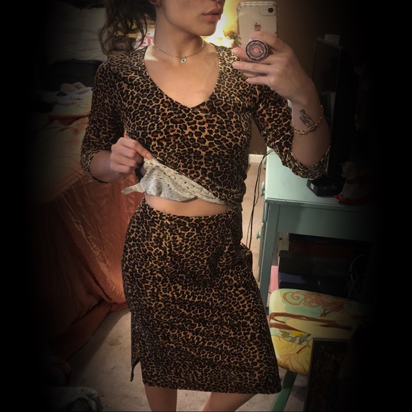 Vintage Forever 21 Leopard Set - Picture 8 of 8